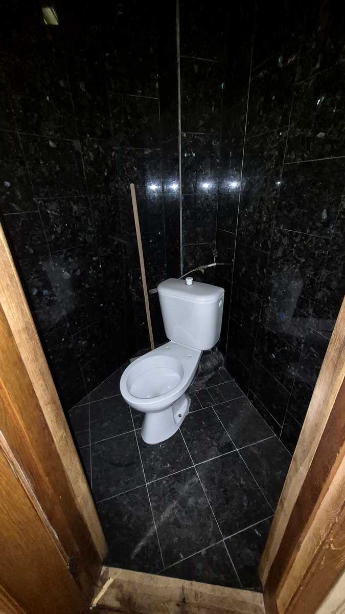 1877100350124895