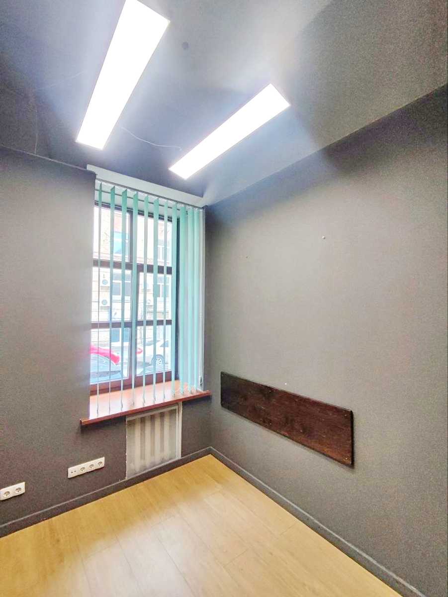 1877109756213619