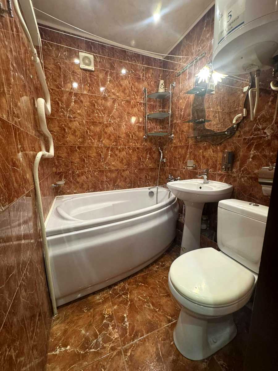 1877109822725255