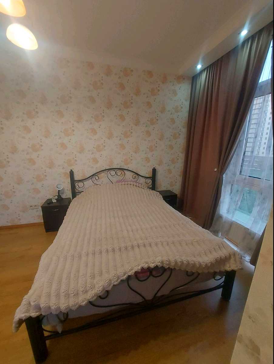 1877110938029293