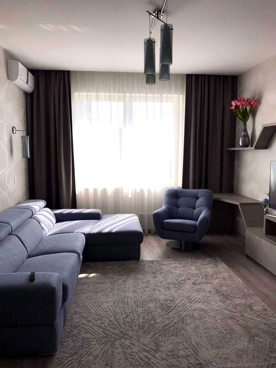 1877113663036438