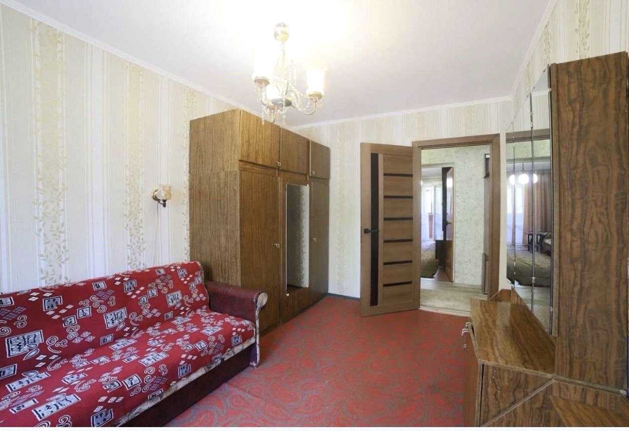 1877113802162121