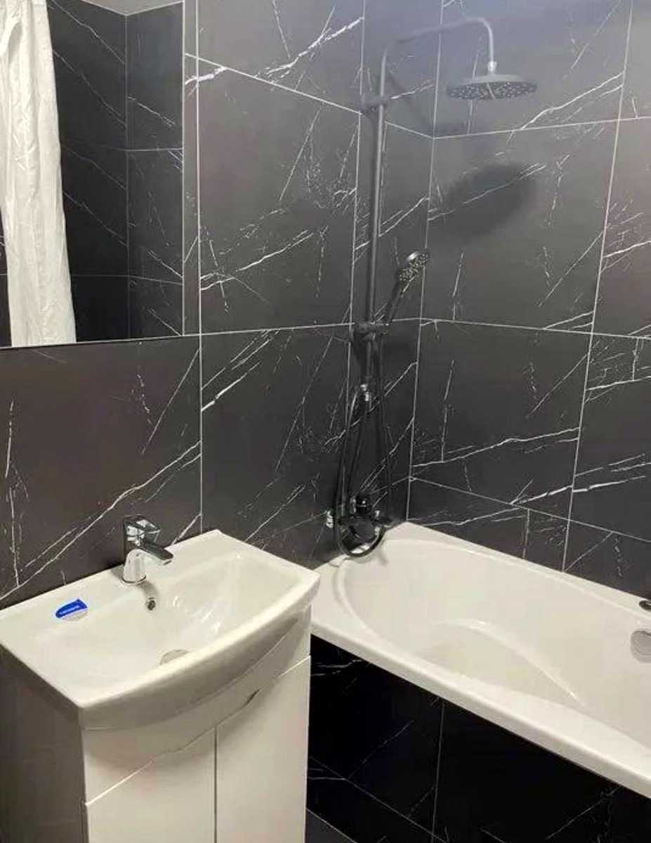 1877115592956790