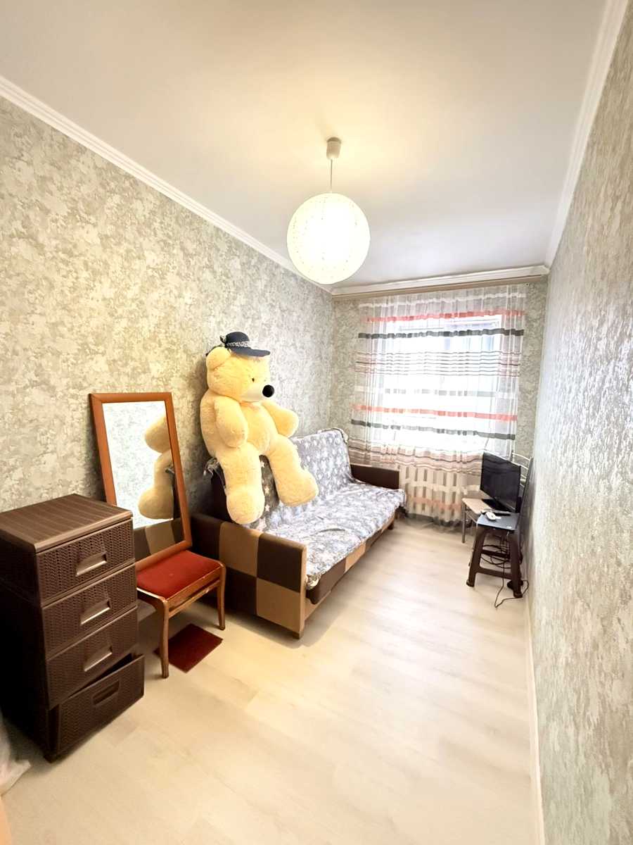 1877115817674694