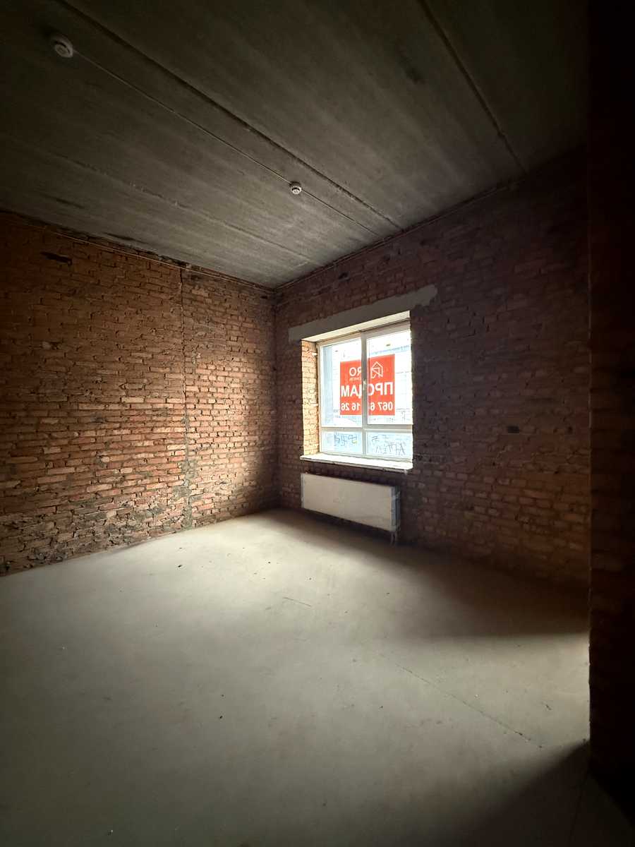 1877116017498448