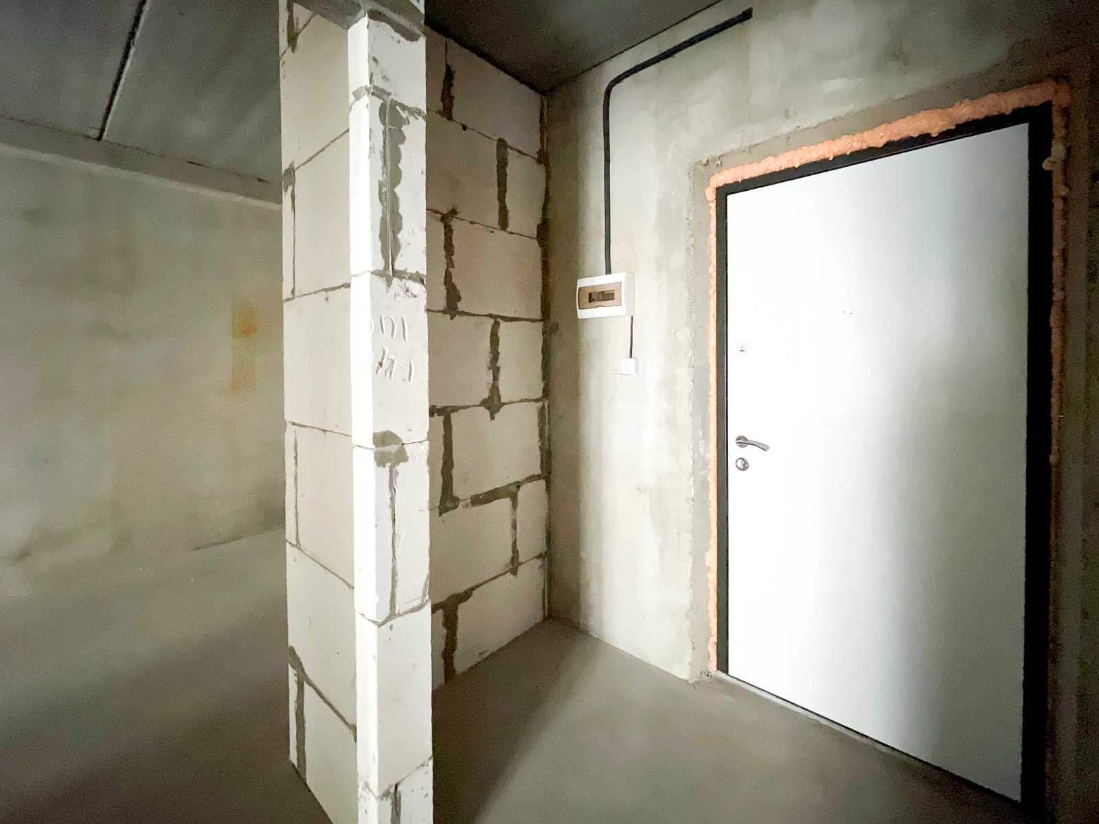 1877116985231773