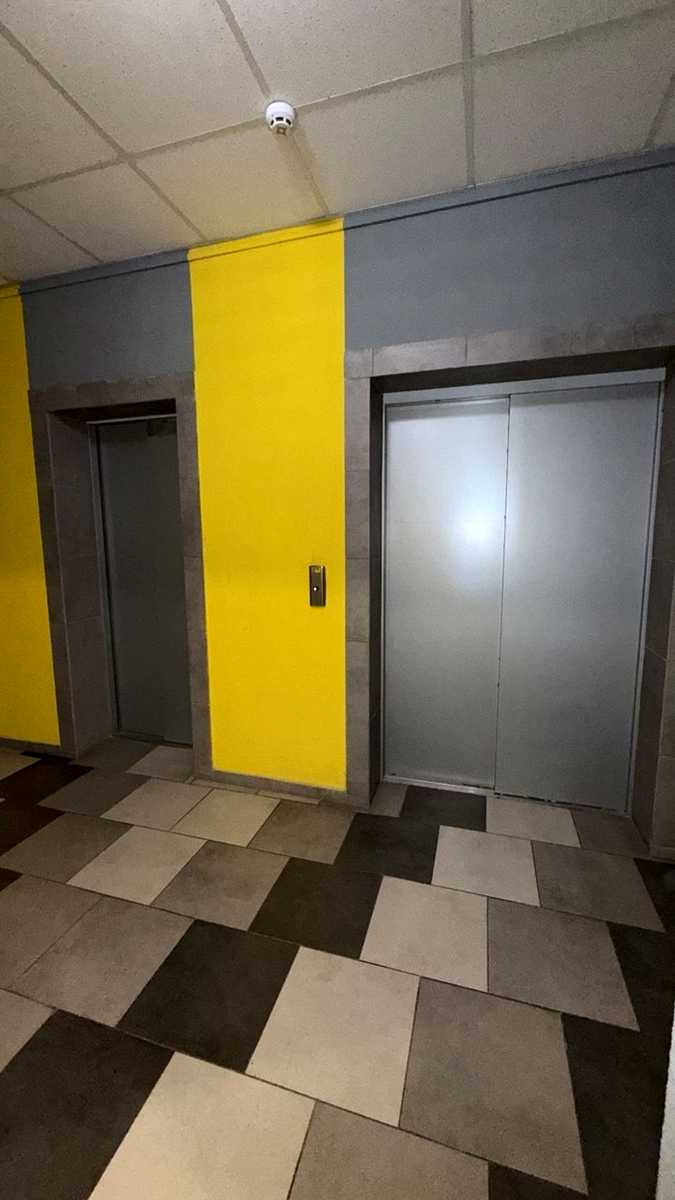 1877118633419663
