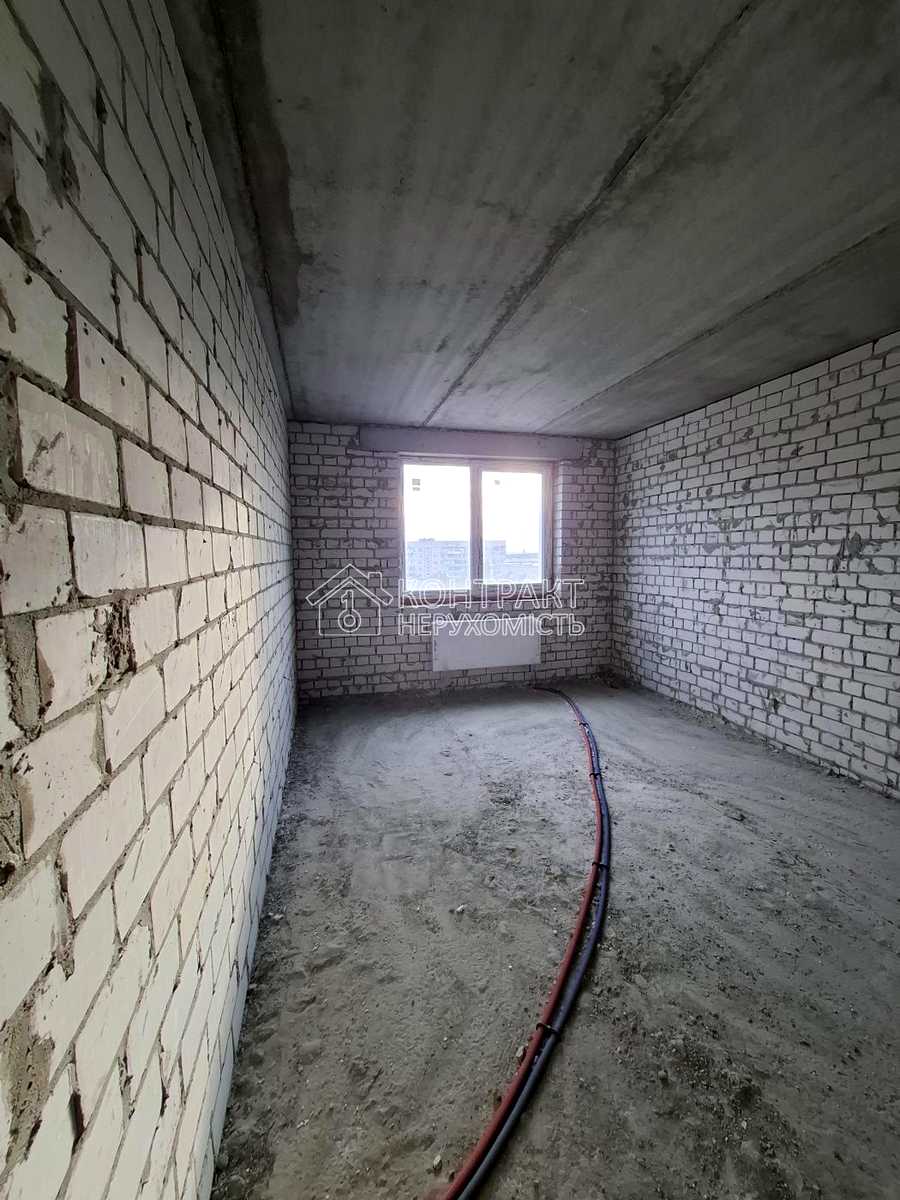 1877118987401545