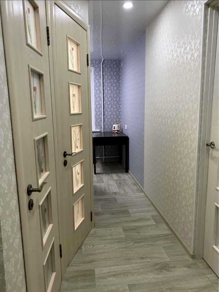 1877119084685710