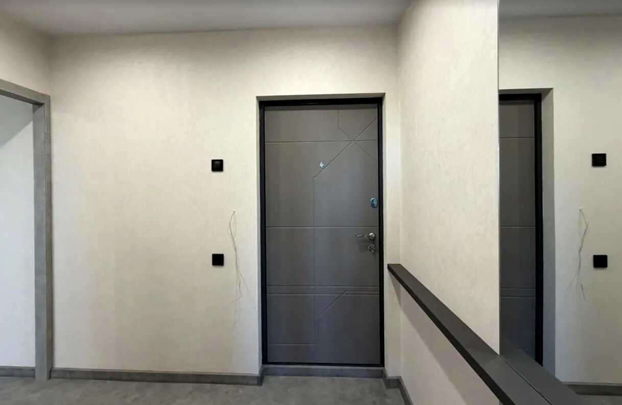 1877120642866969