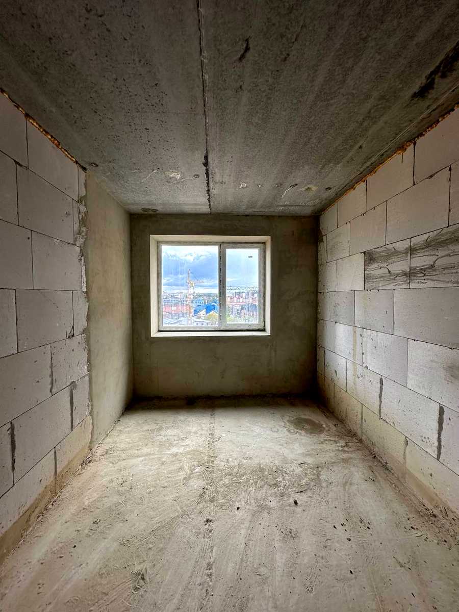 1877120903776486