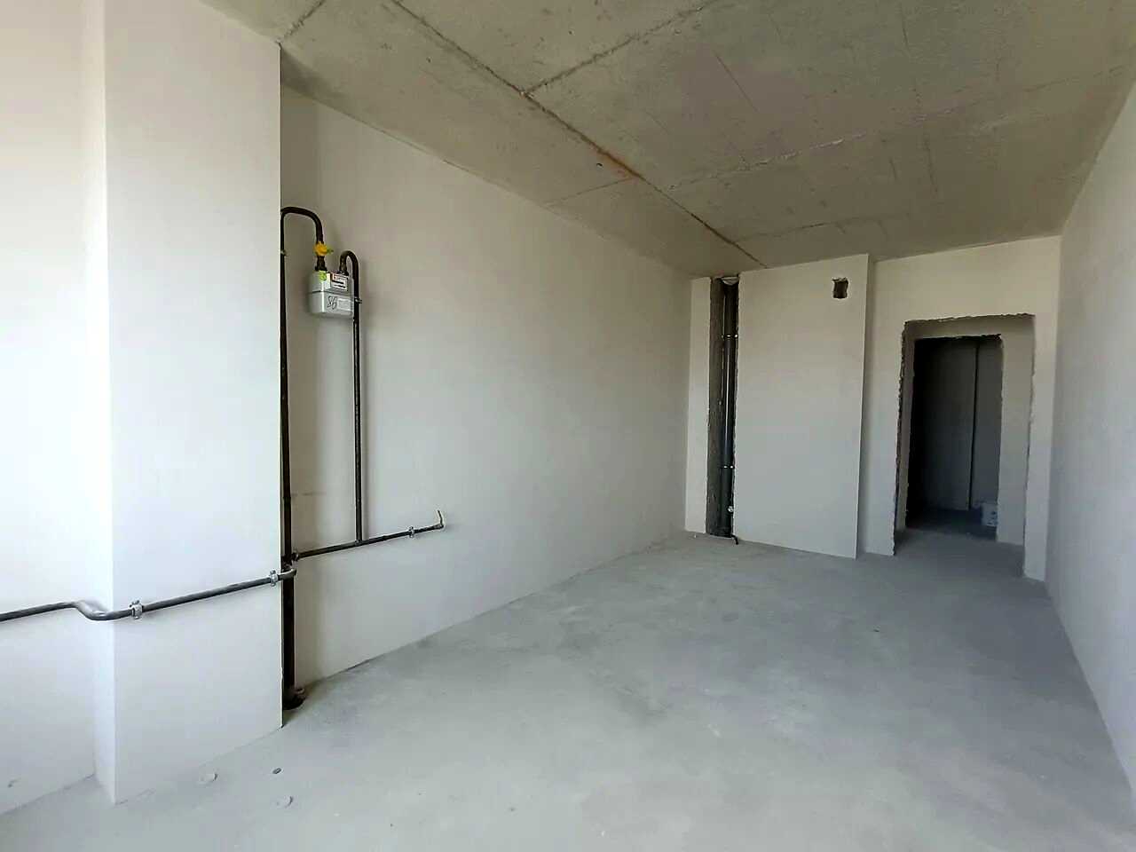 1877121907197144