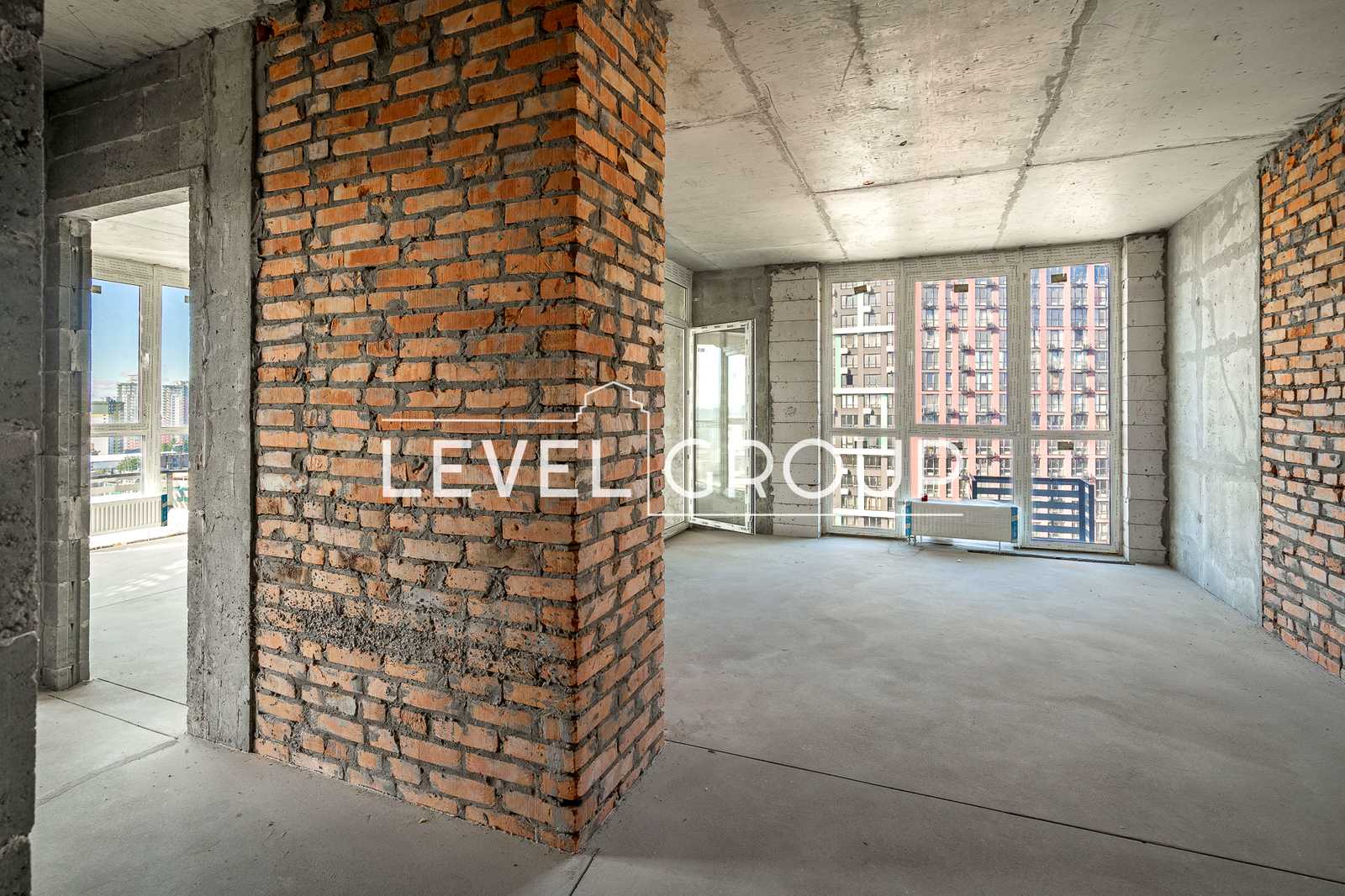 1877122135496993