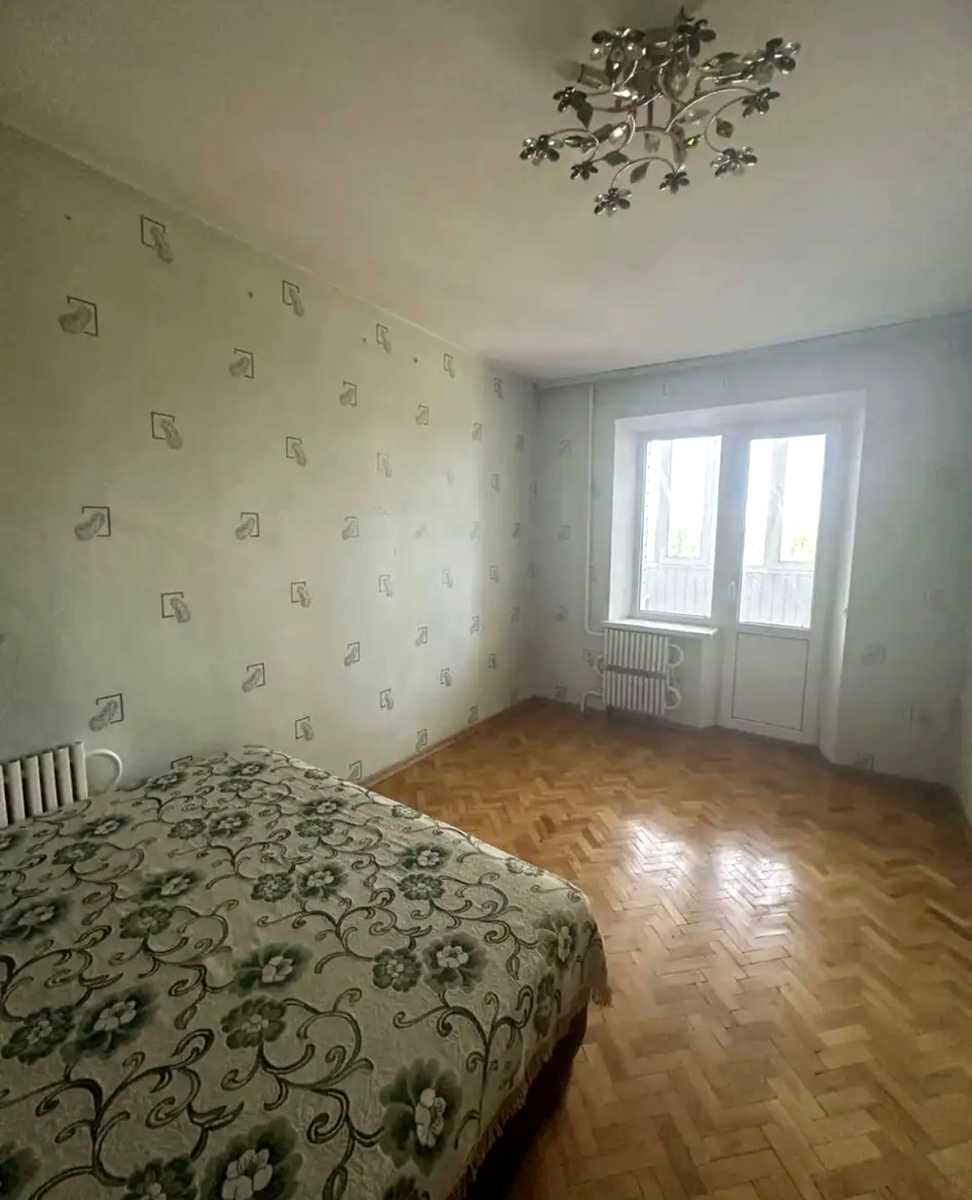1877123487066637