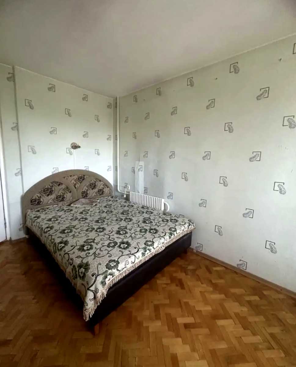 1877123487066764