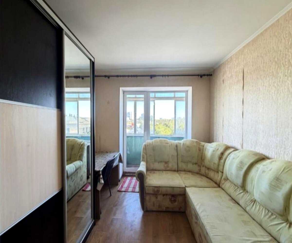 1877124372972055