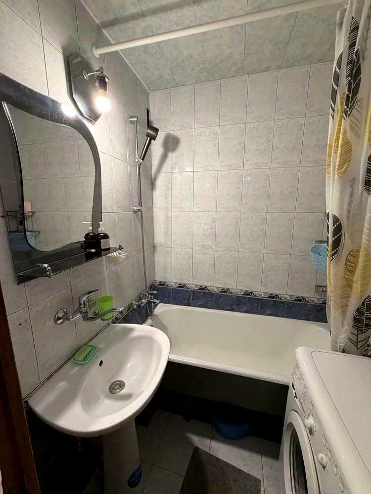 1877124567155900