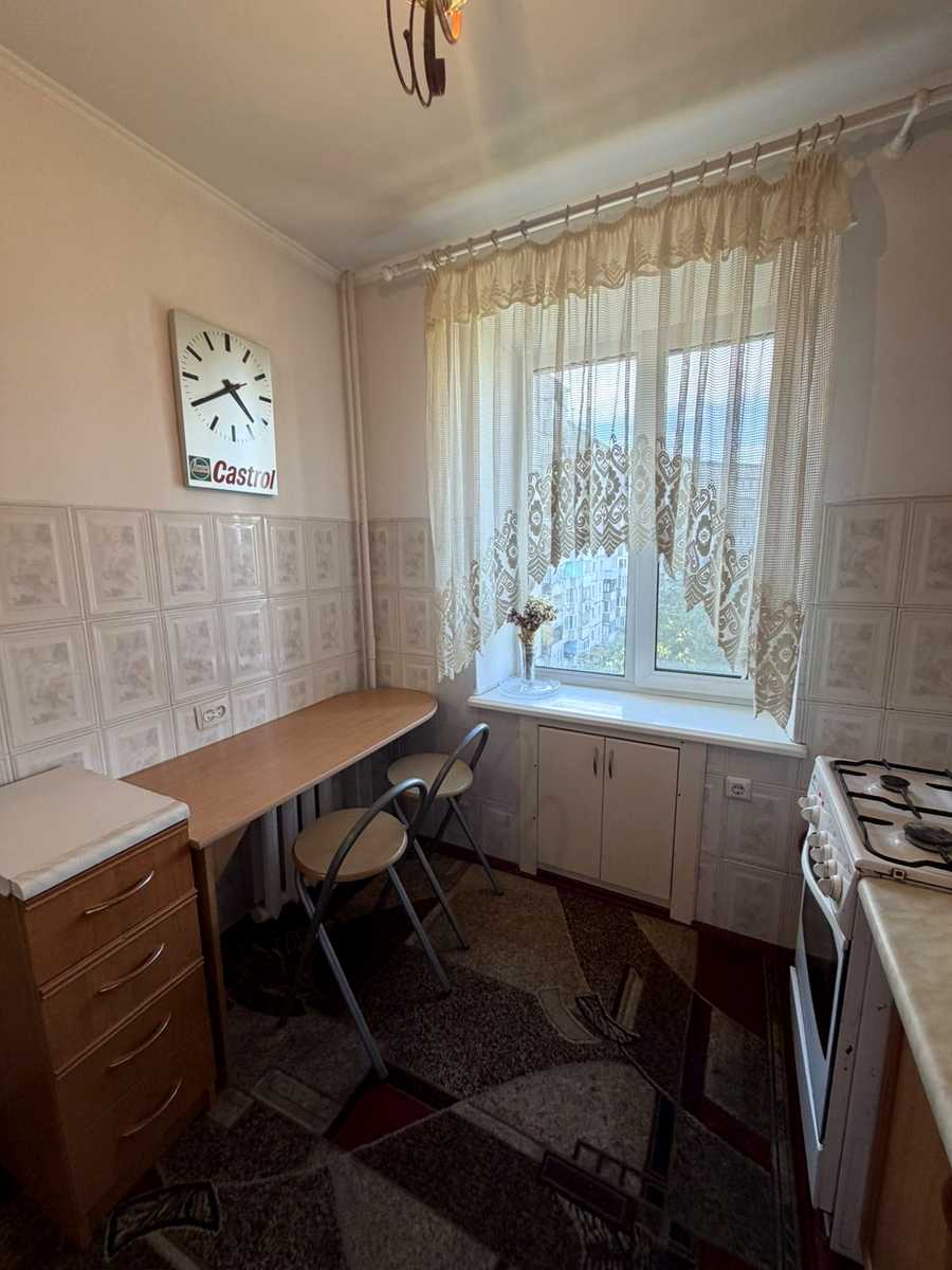 1877125770934571