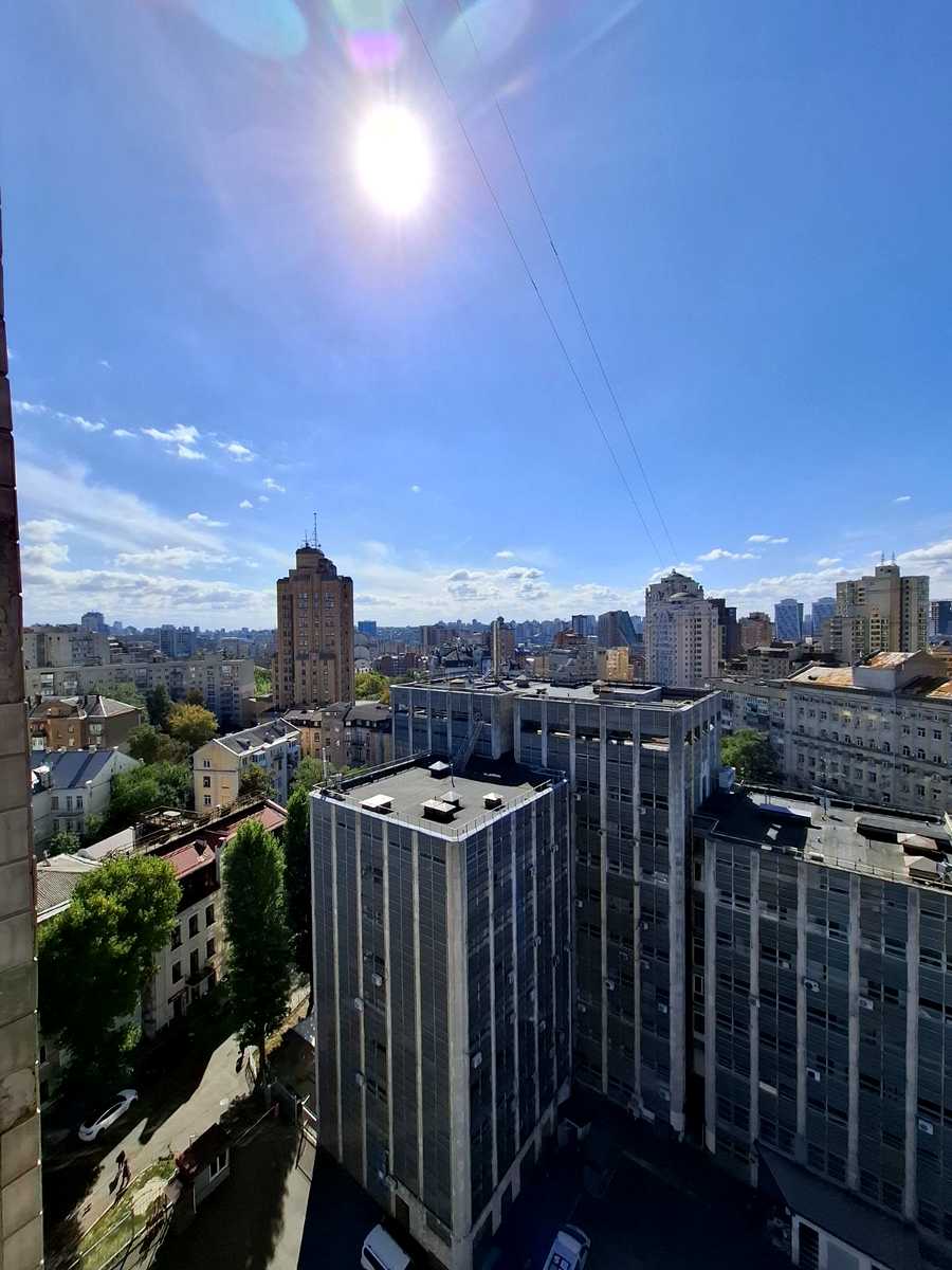 1877125876021121