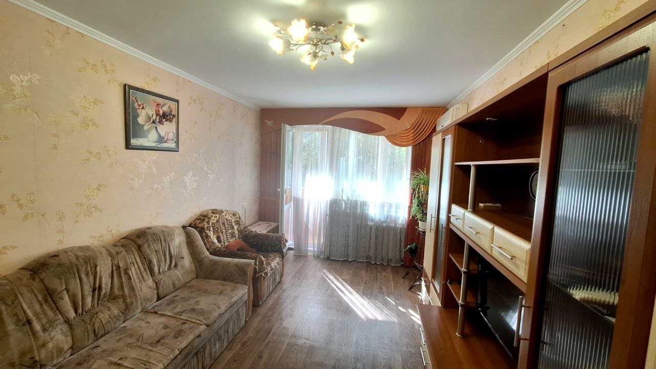 1877128334484421