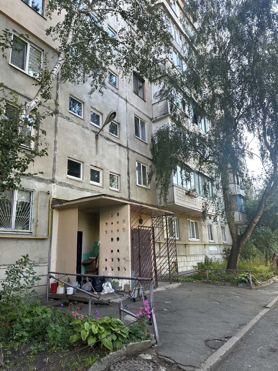 1877129466472574