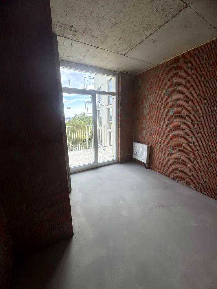 1877129581626743