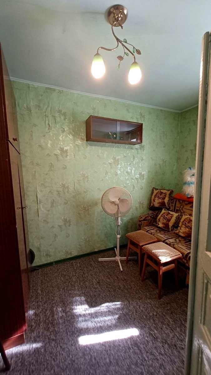 1877130217126143