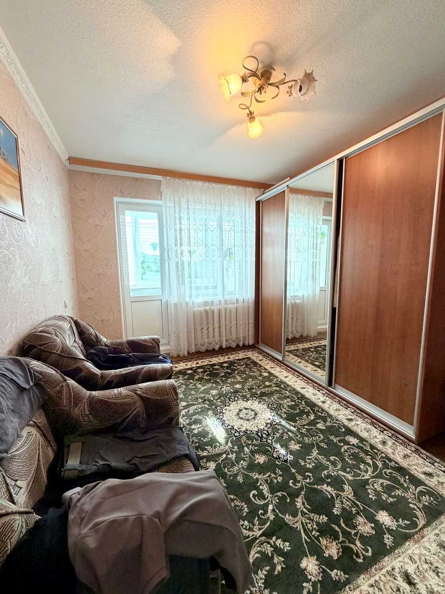 1877132144660991