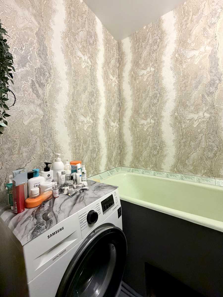 1877132173458661