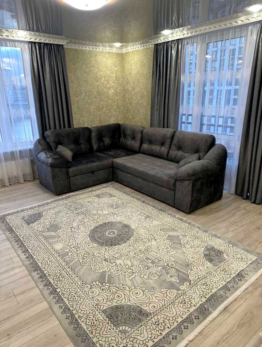 1877134270376336