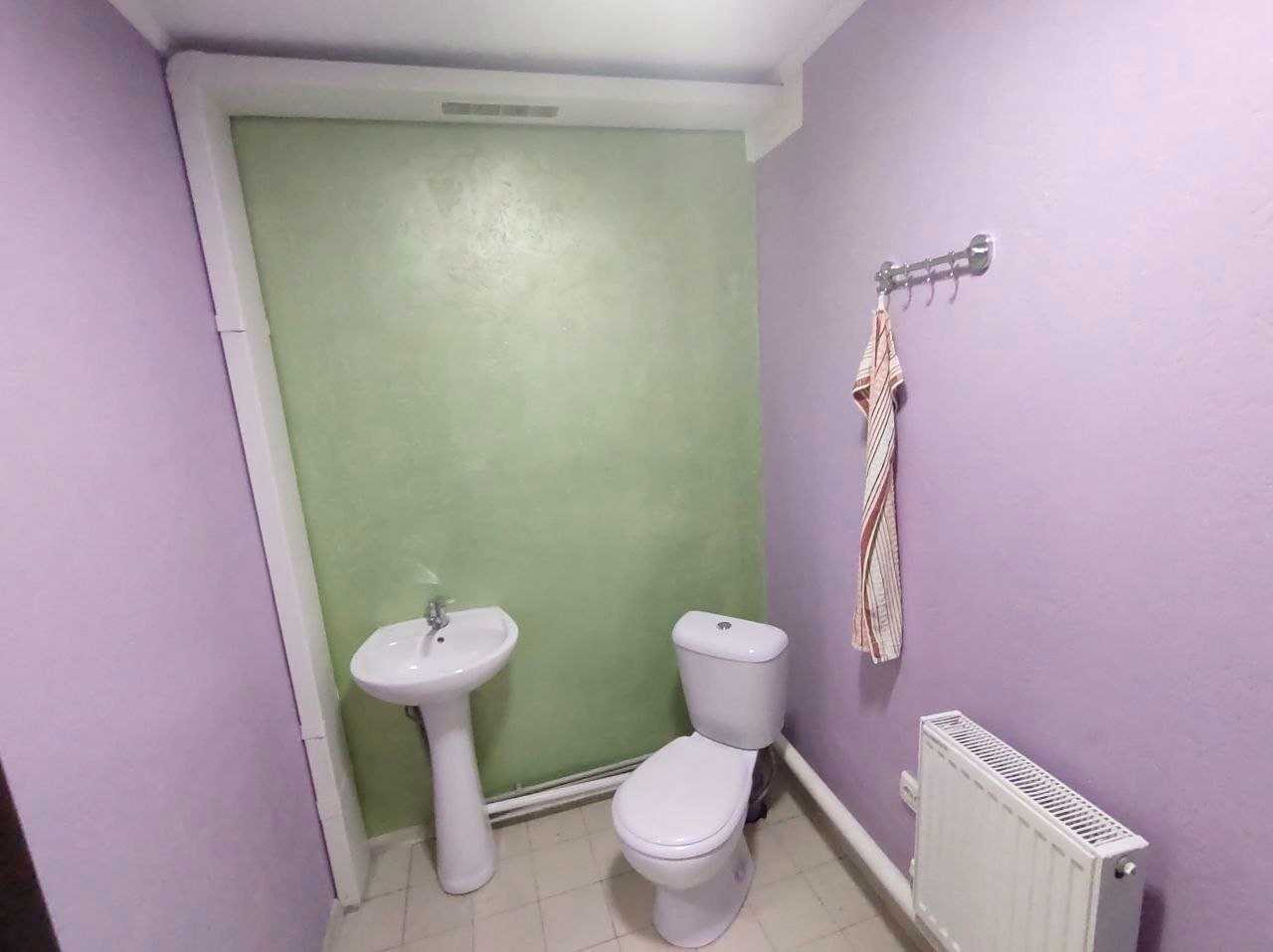 1877134455743292