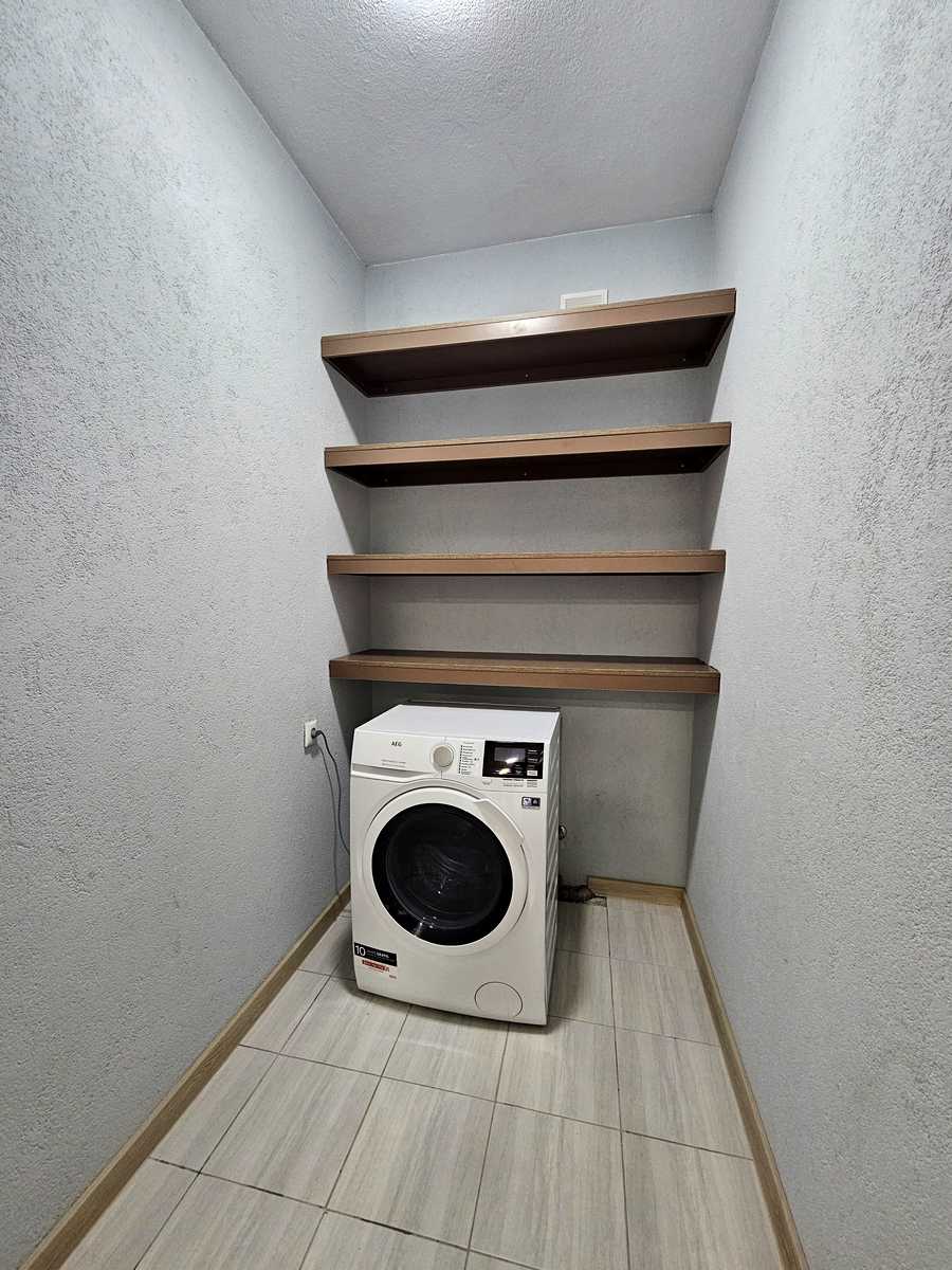 1877134602815306