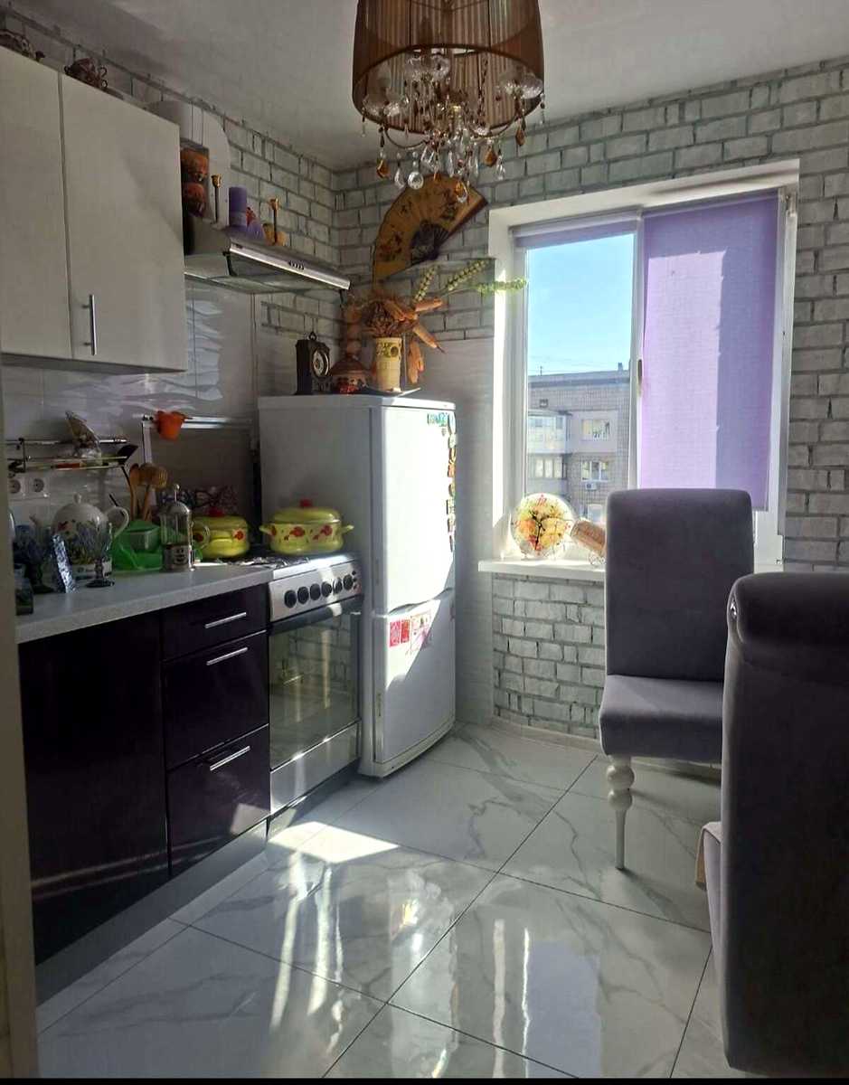 1877136728949207