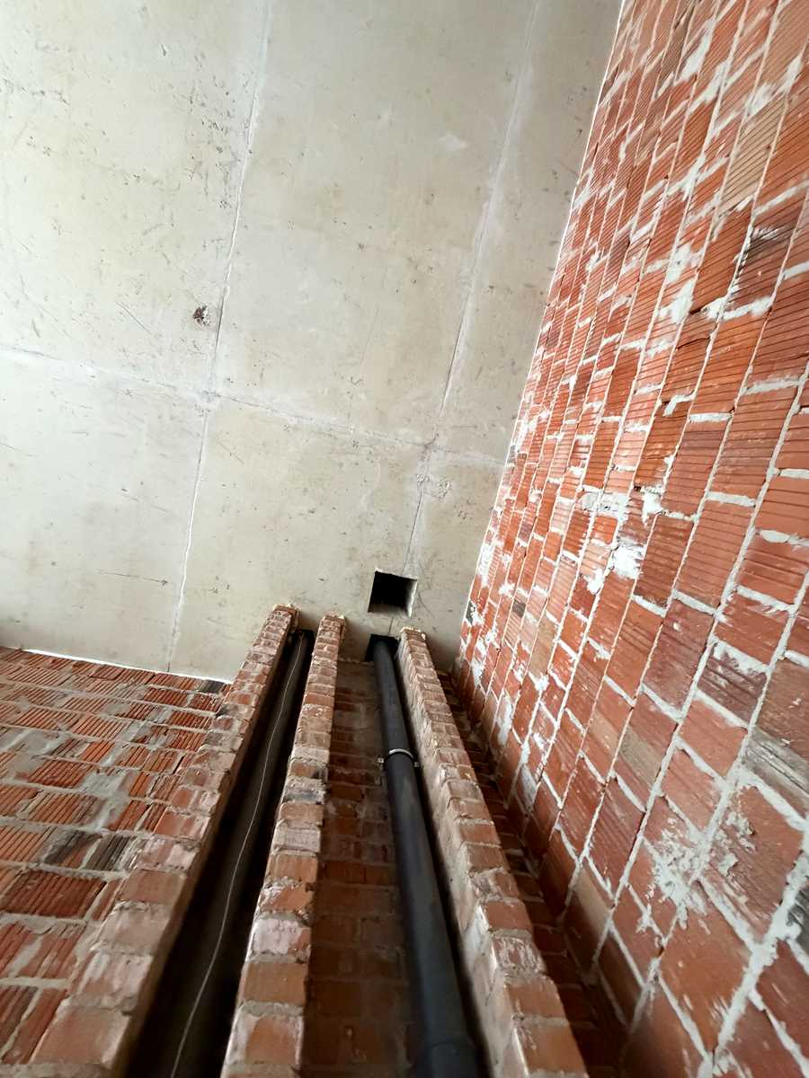 1877141311478667