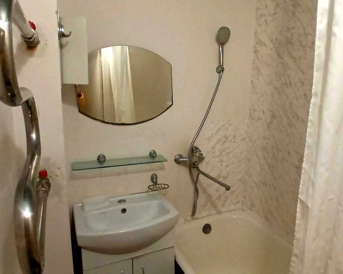 1877141929385412