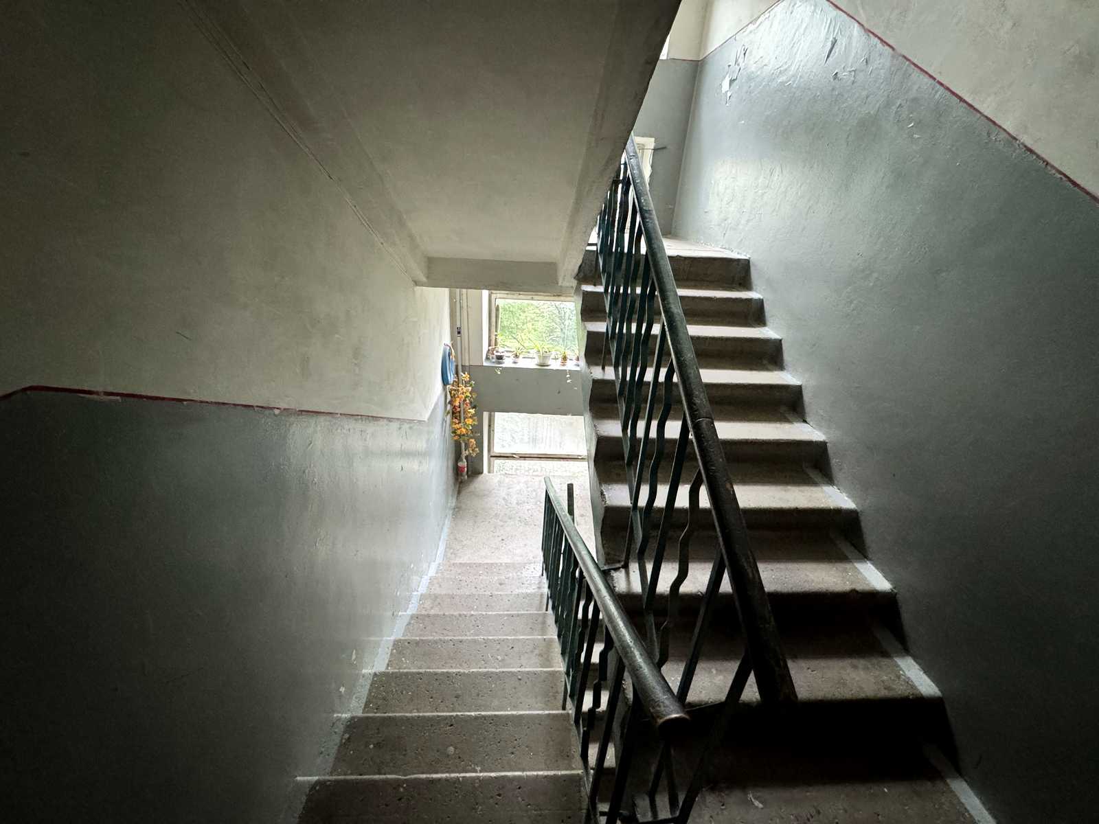 1877142888227044