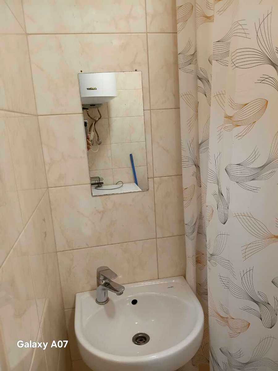 1877143324017362