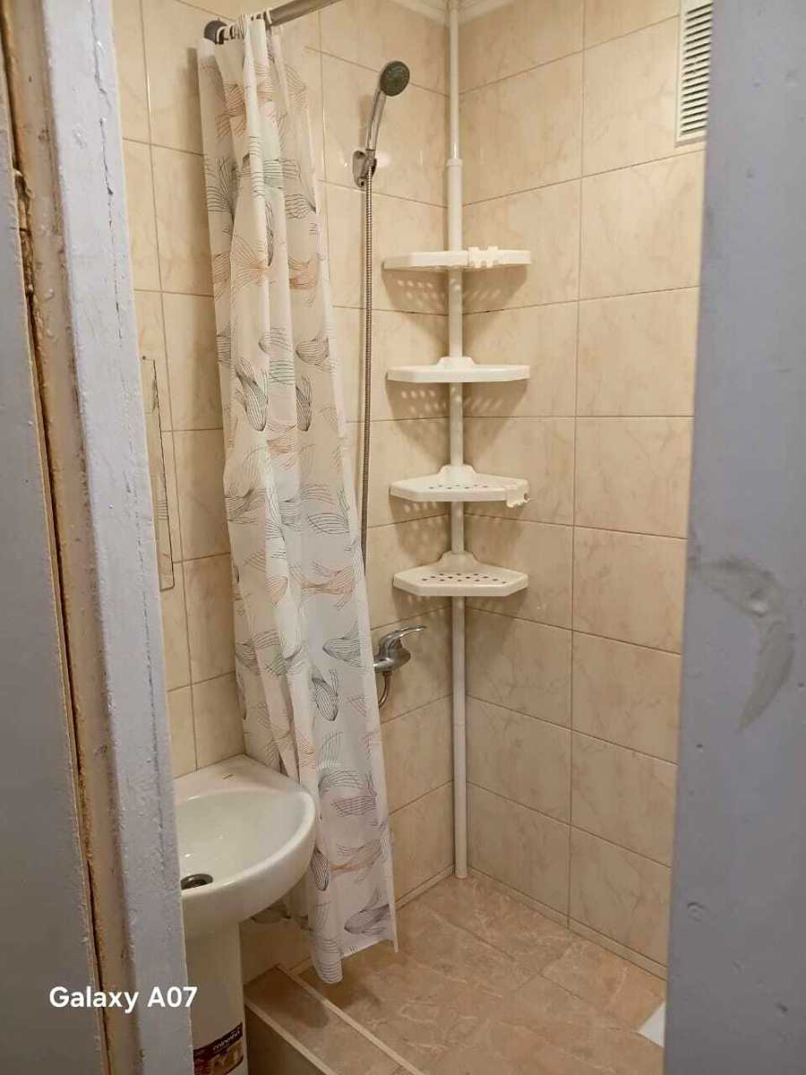 1877143324385047