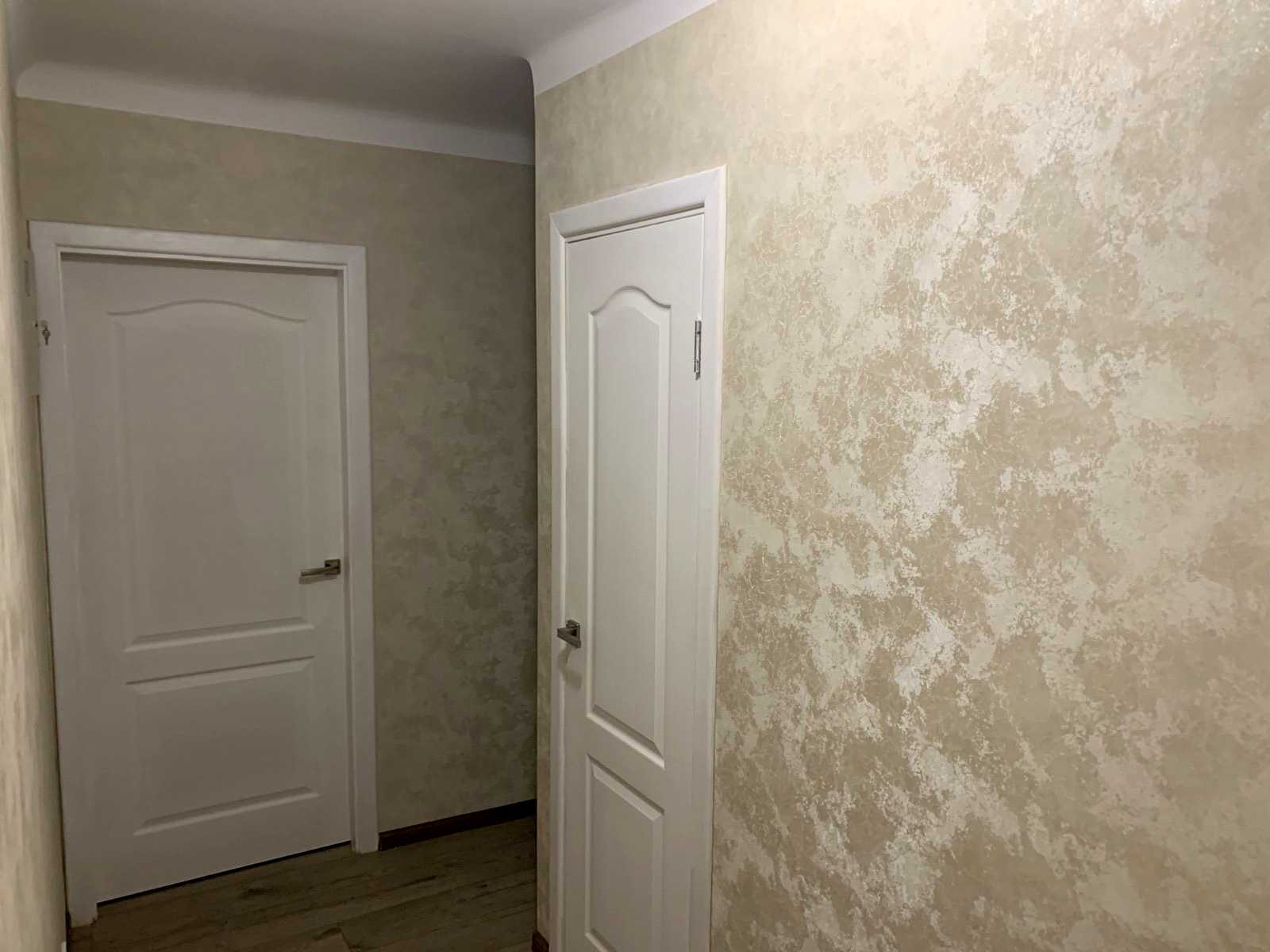 1877144792230015