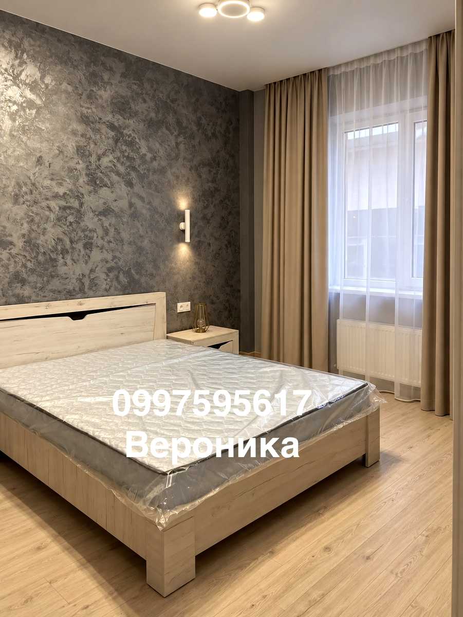 1877146670750033