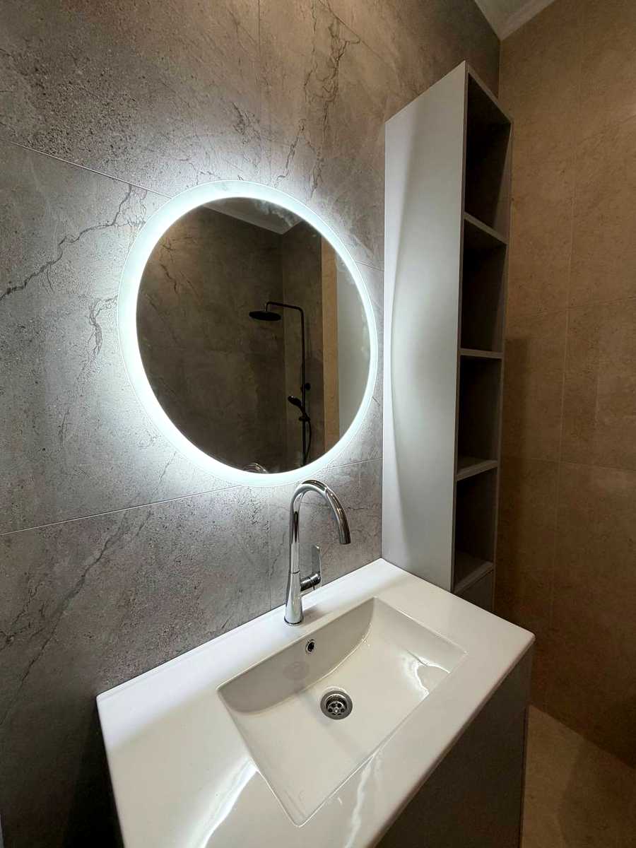 1877147054133643