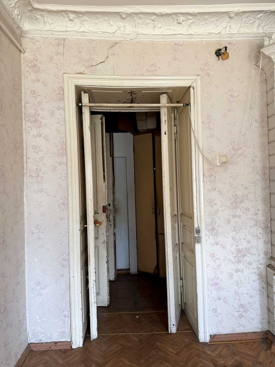 1877150460627715