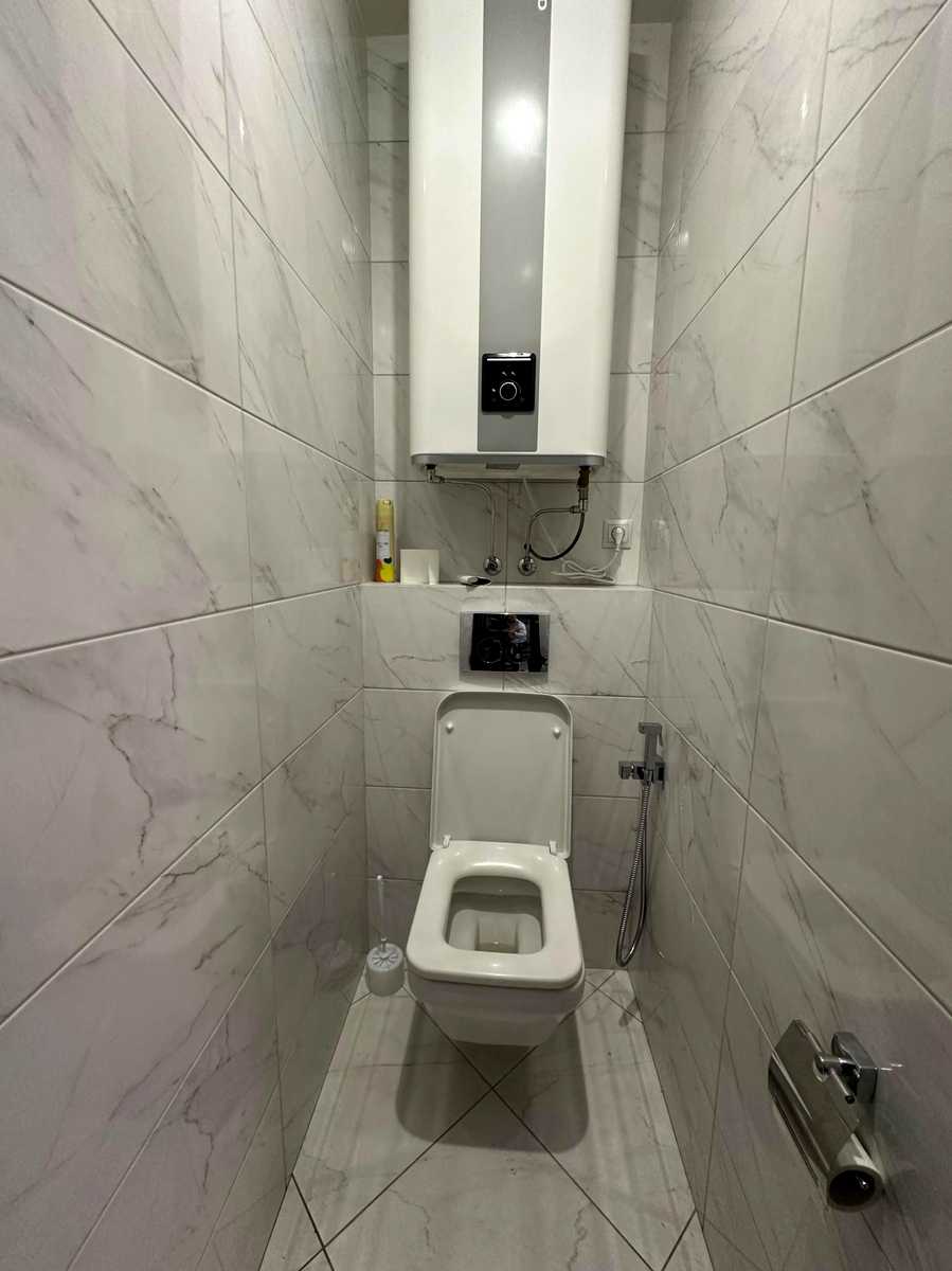 1877164402170458