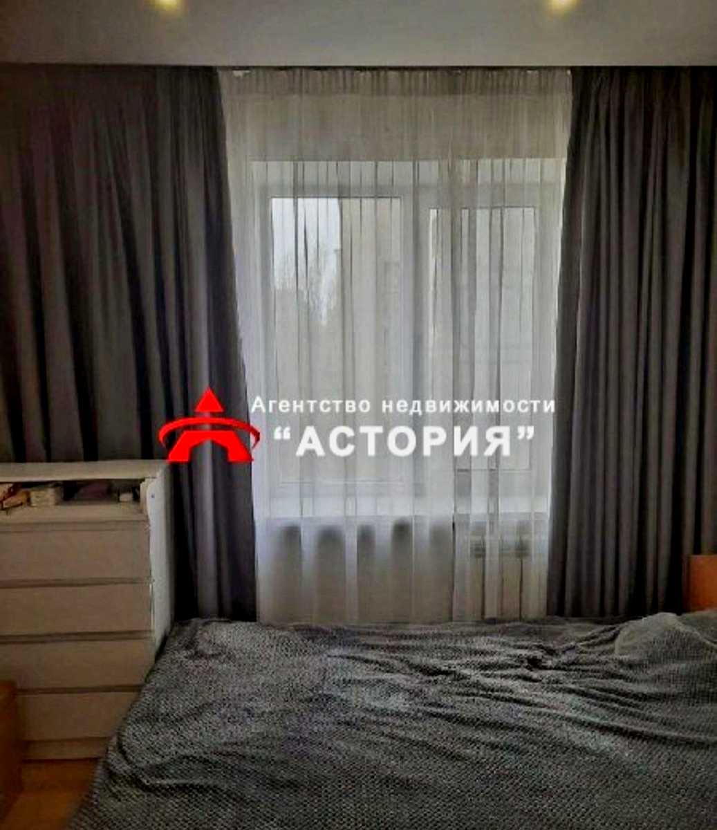 1877194952780156