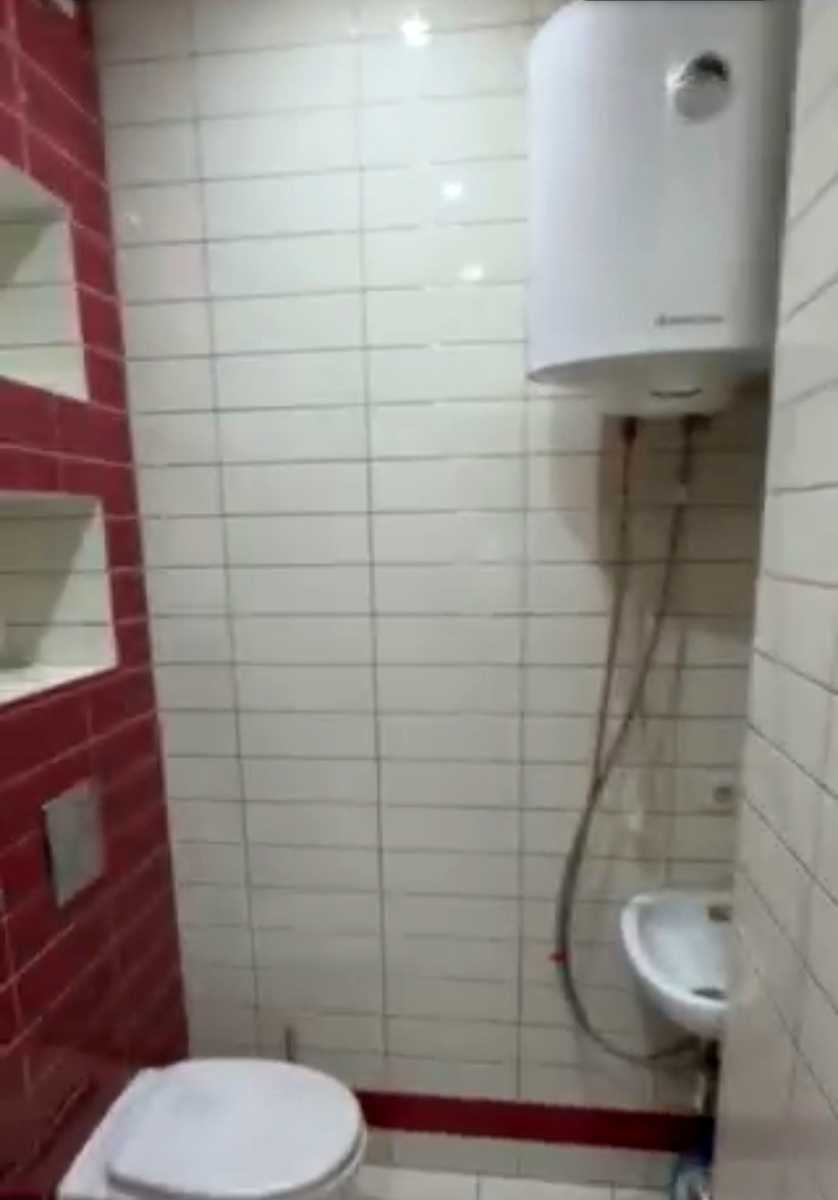 1877196448030983