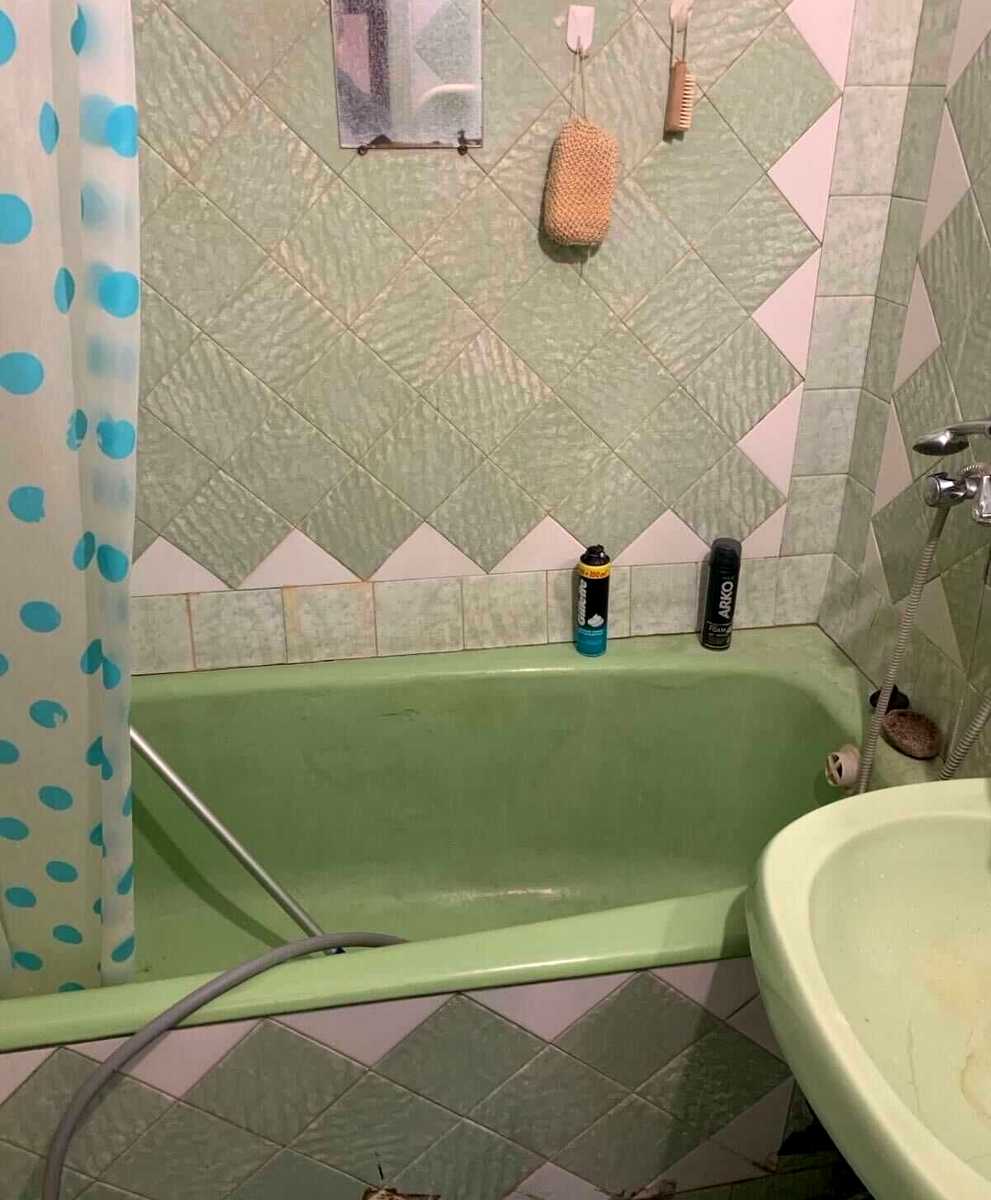 1877197592729794