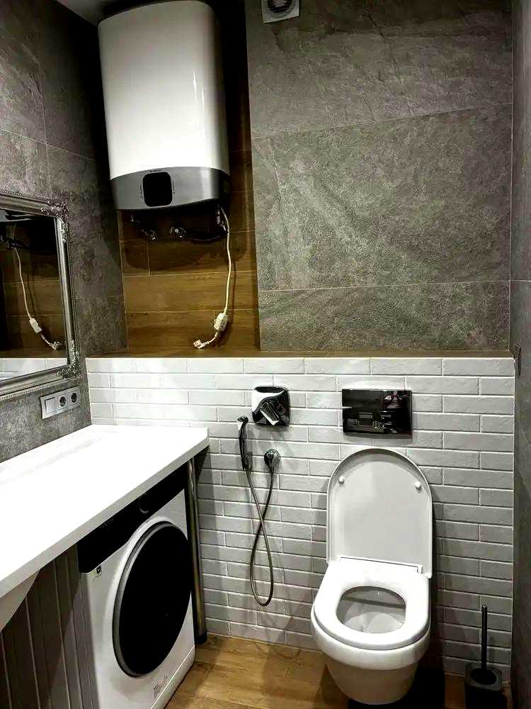 1877197984781826