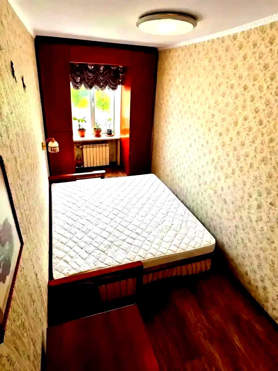 1877198068694603