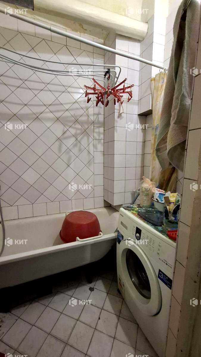 1877199378457354