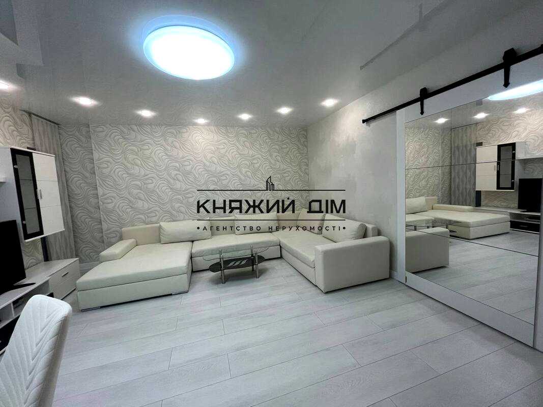 1877200054166637
